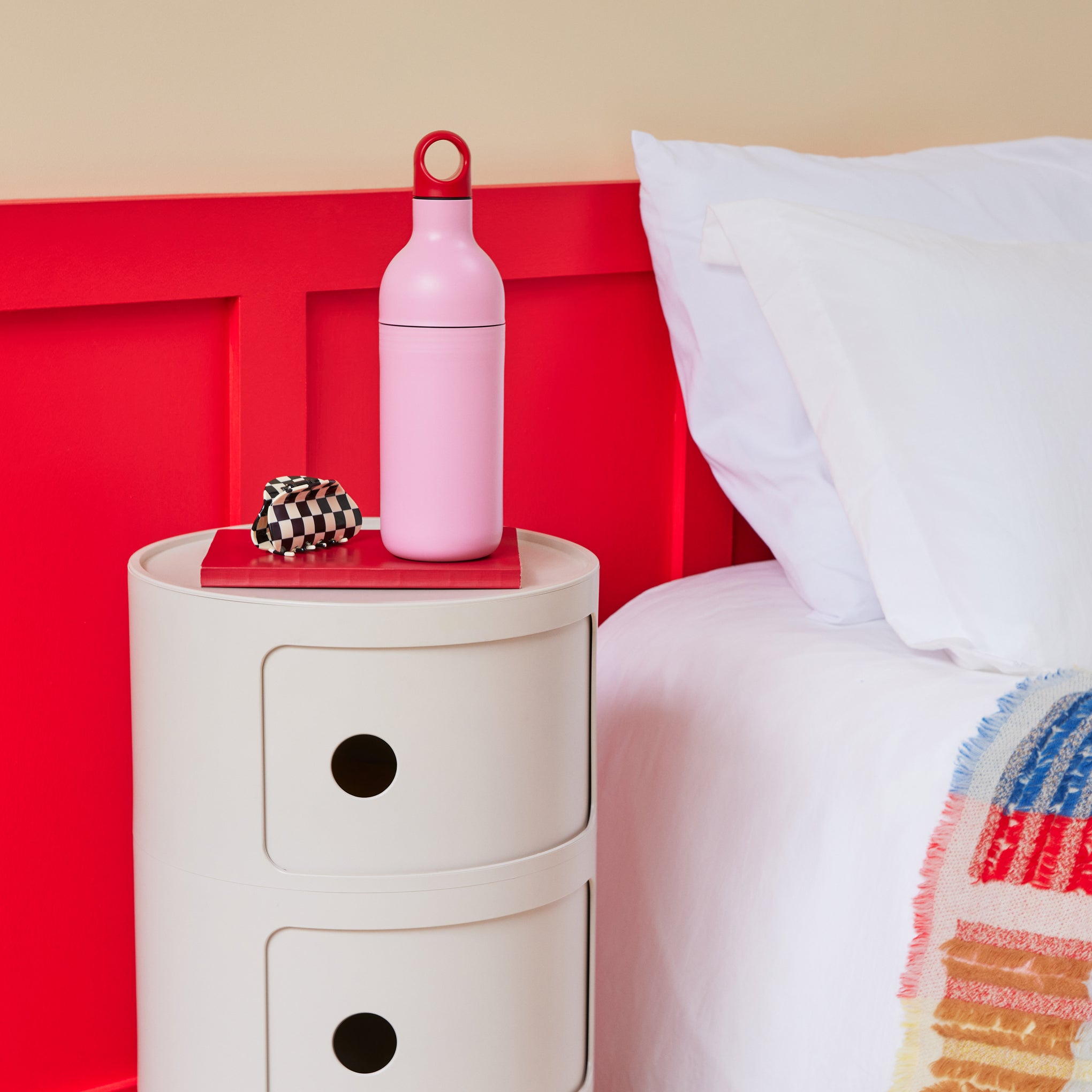 Buoy Recycled Ocean Plastic Water Bottle - Pink/ Red - Image 5