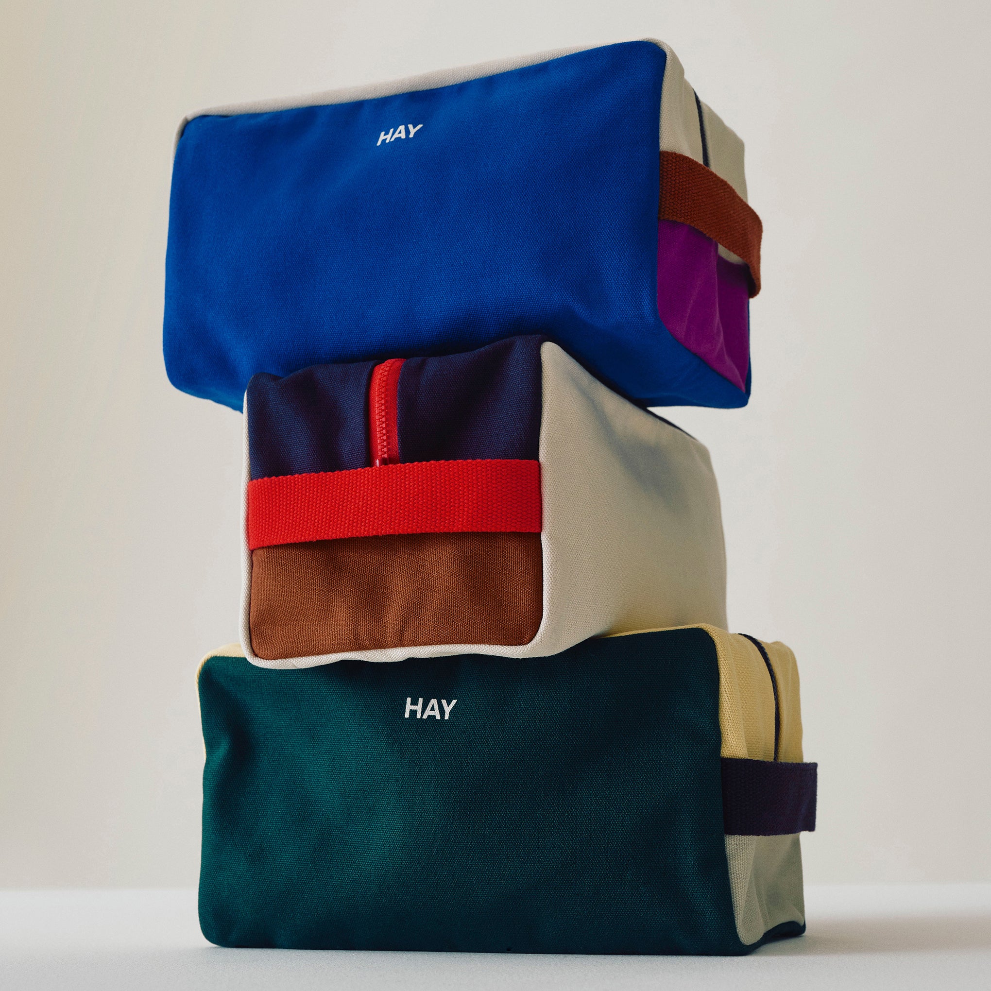 HAY Toiletry Bag - Electric Blue/ Multi - Image 4