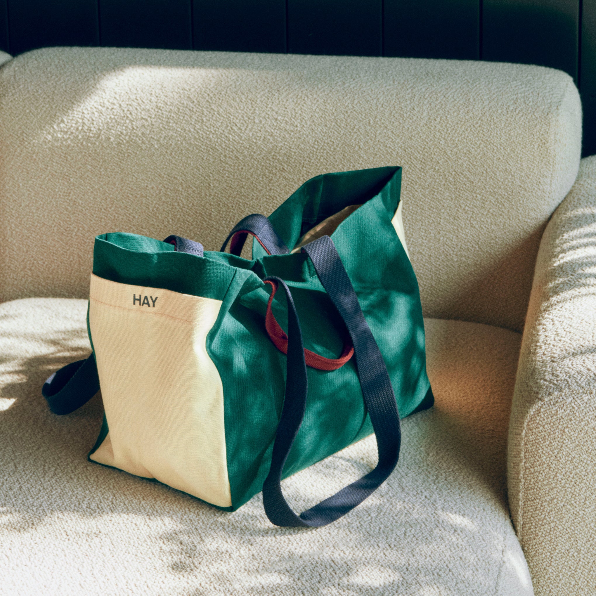 HAY Weekend Multi Bag - Dark Green Multi - Image 4