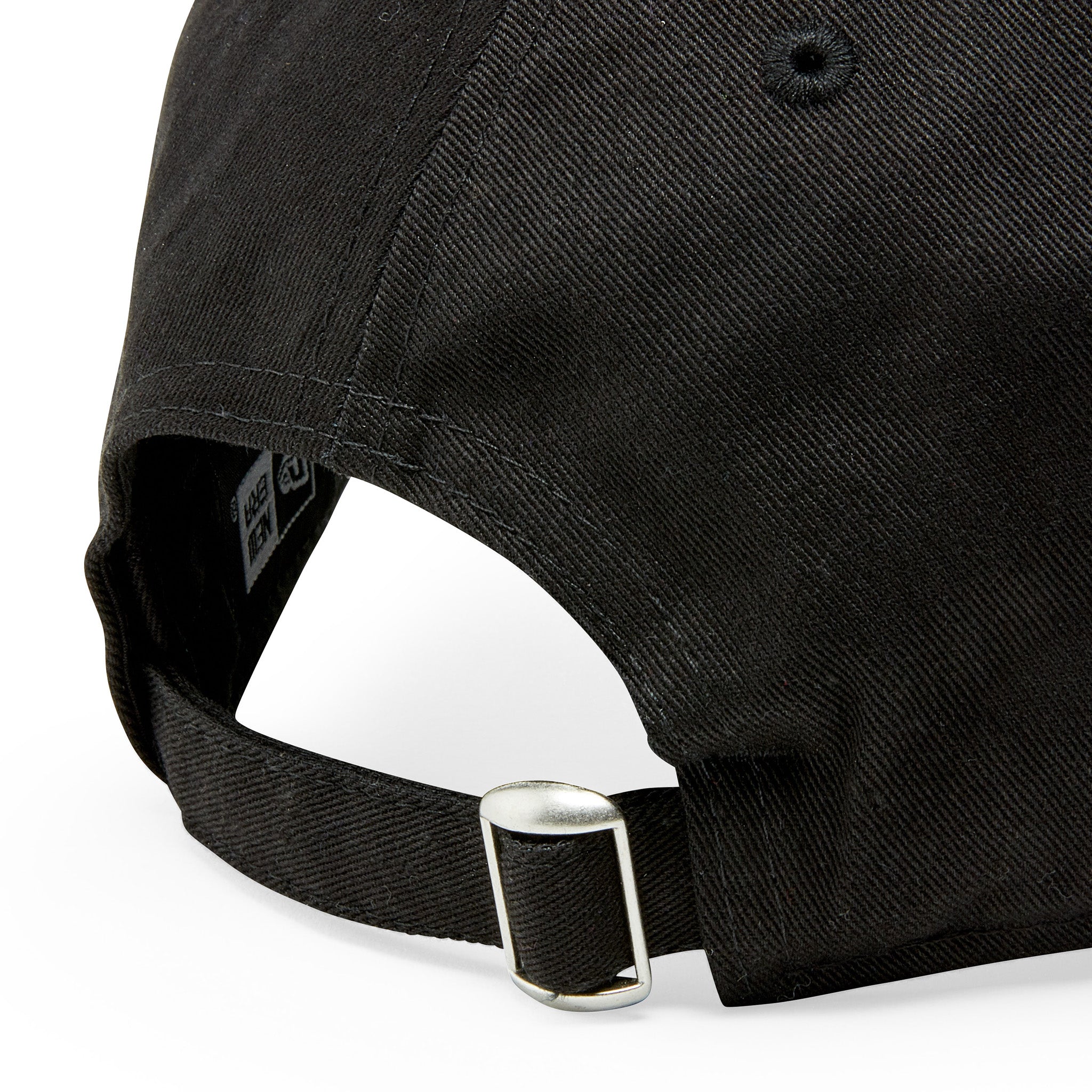 MoMA NY Yankees Adjustable Baseball Cap - Black - Image 3