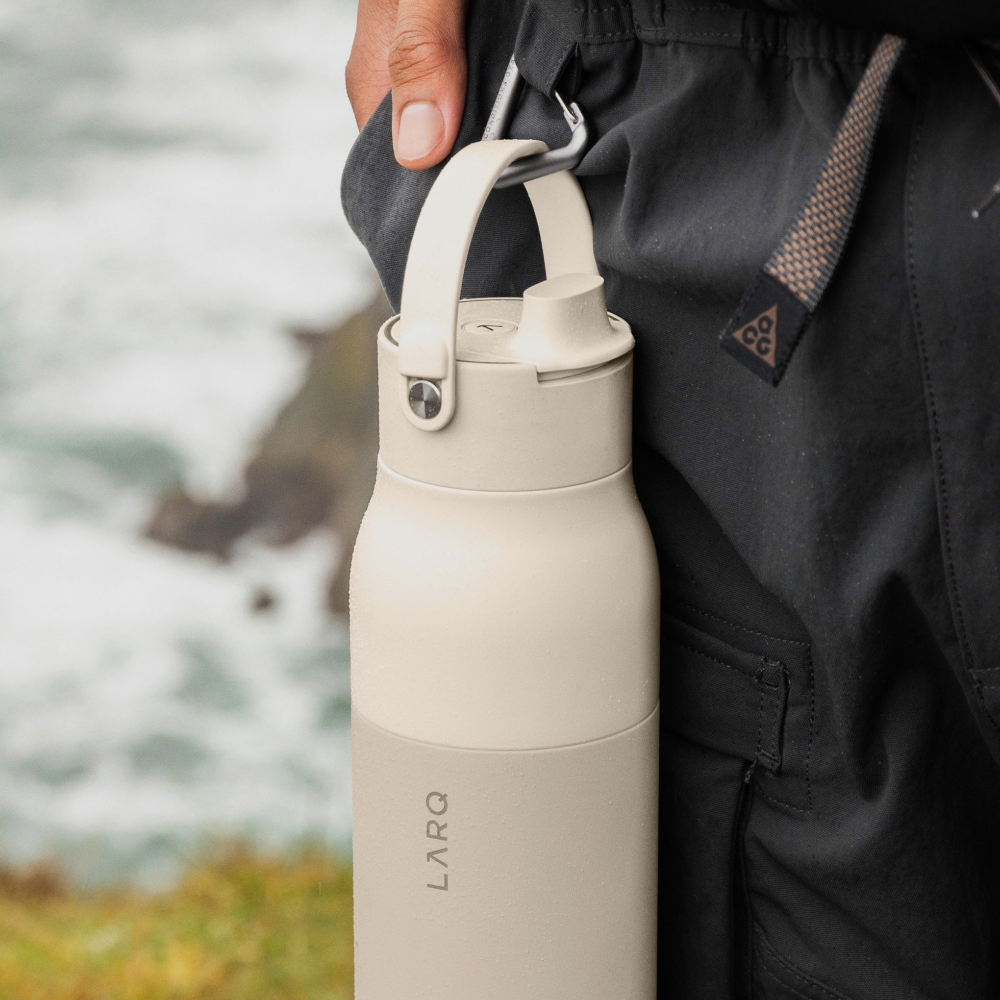 Larq PureVis 2.0 Water Bottle & Filters - Mojave Dune - Image 7